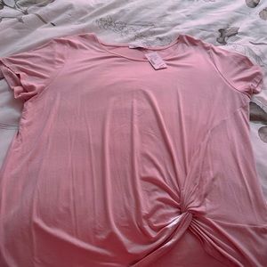 BNWT….Rickis XXL tshirt